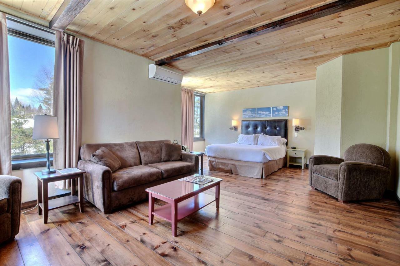 Les Condos Du Lac Taureau- Rooms & Condos Saint-Michel des Saints Luaran gambar