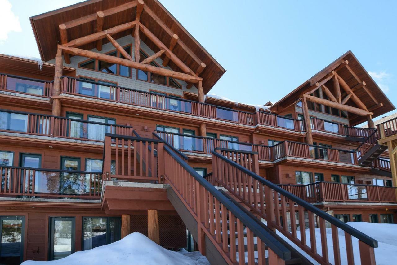 Les Condos Du Lac Taureau- Rooms & Condos Saint-Michel des Saints Luaran gambar